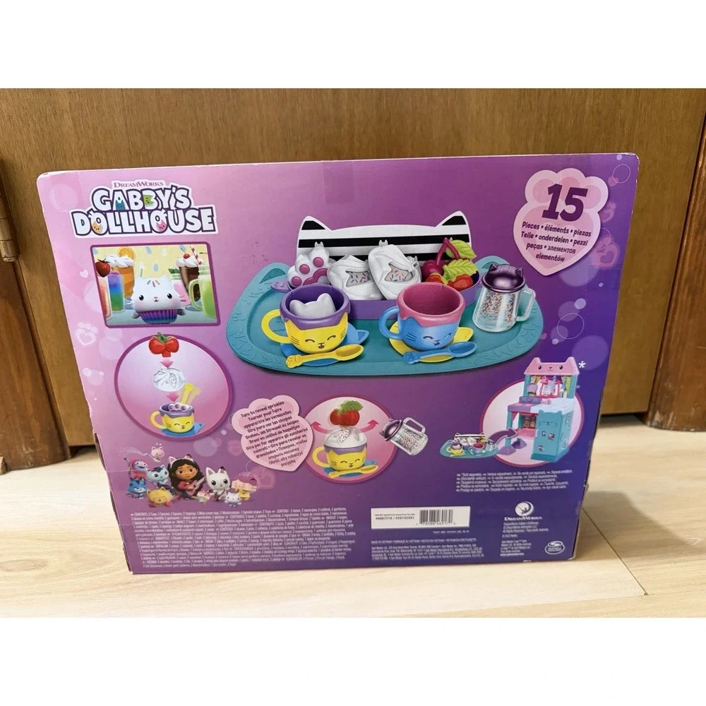 Gabby's Dollhouse 15 Piece Sprinkle Party Sweet Treat Set Pretend Play Toy